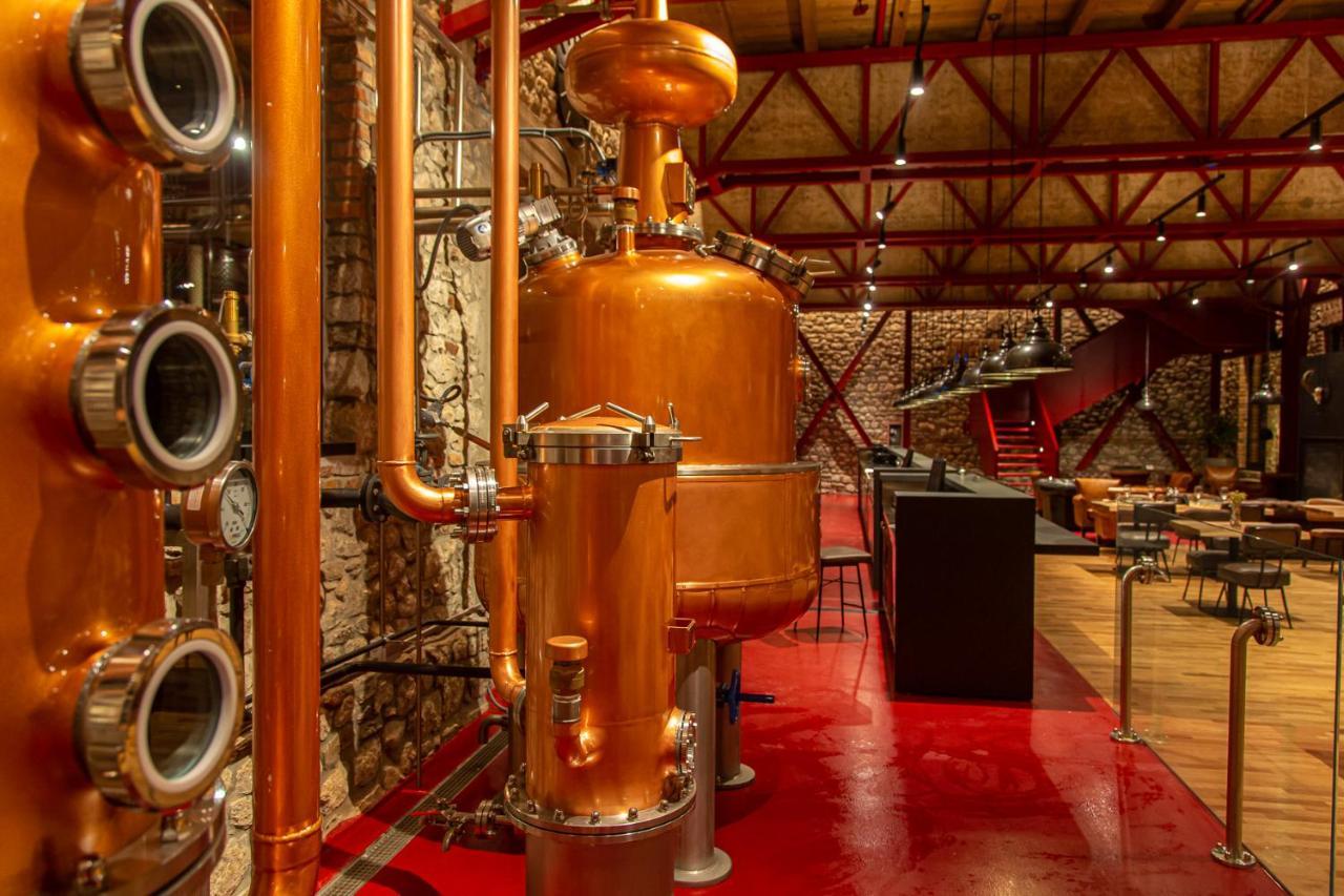 Melesin Distillery Leskovik Dış mekan fotoğraf