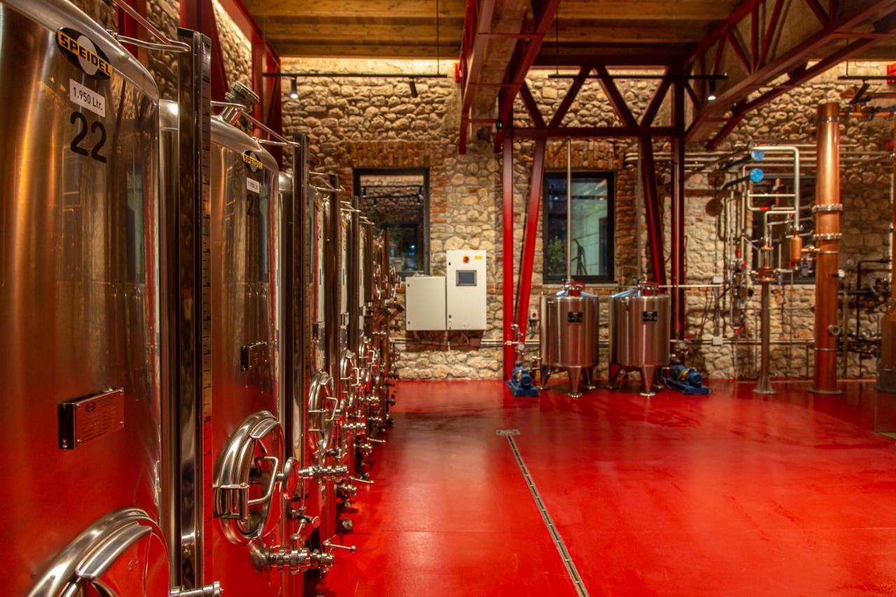Melesin Distillery Leskovik Dış mekan fotoğraf